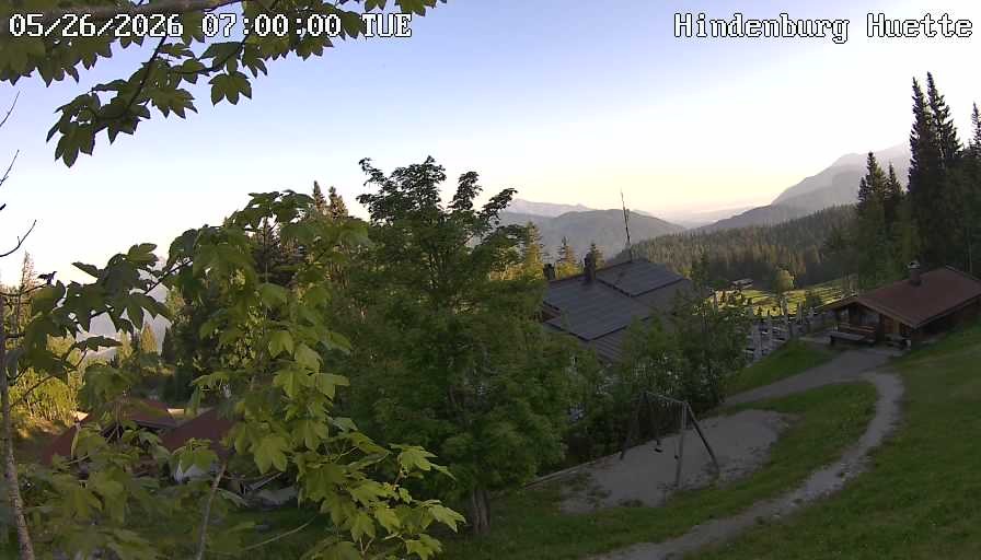 Archiv Foto Webcam Reit im Winkl: Hindenburghütte - Hemmersuppenalm