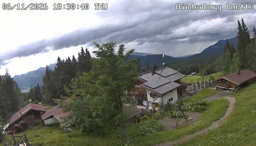Archiv Foto Webcam Reit im Winkl: Hindenburghütte - Hemmersuppenalm