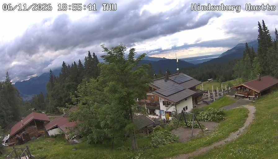 Archiv Foto Webcam Reit im Winkl: Hindenburghütte - Hemmersuppenalm