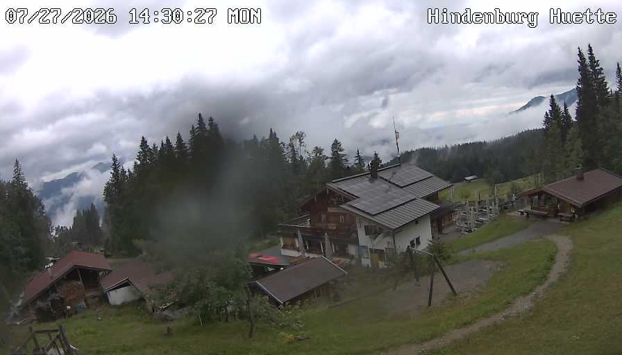 Archiv Foto Webcam Reit im Winkl: Hindenburghütte - Hemmersuppenalm