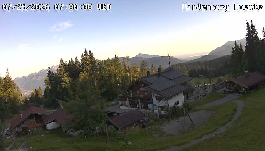 Archiv Foto Webcam Reit im Winkl: Hindenburghütte - Hemmersuppenalm