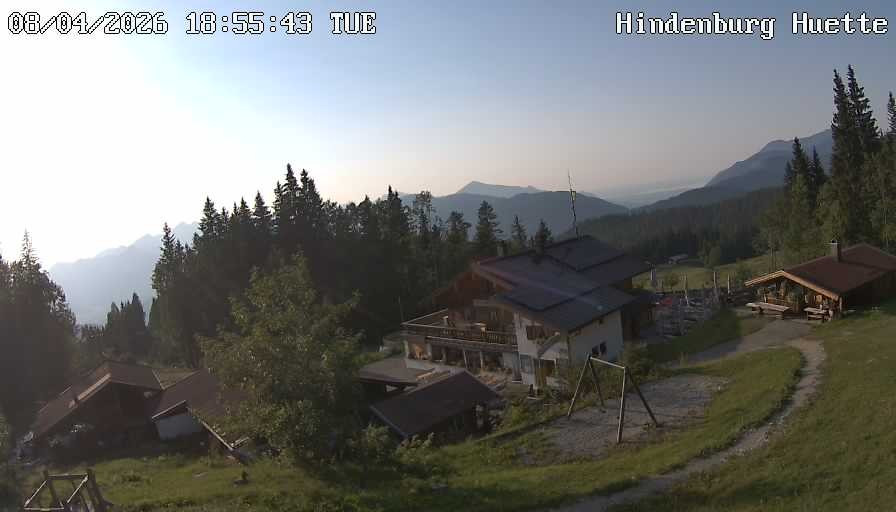 Archiv Foto Webcam Reit im Winkl: Hindenburghütte - Hemmersuppenalm