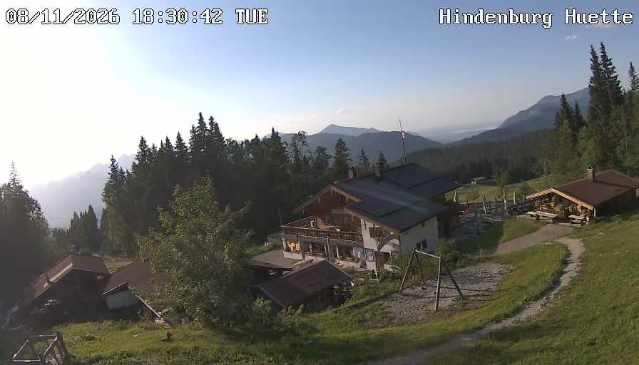 Archiv Foto Webcam Reit im Winkl: Hindenburghütte - Hemmersuppenalm