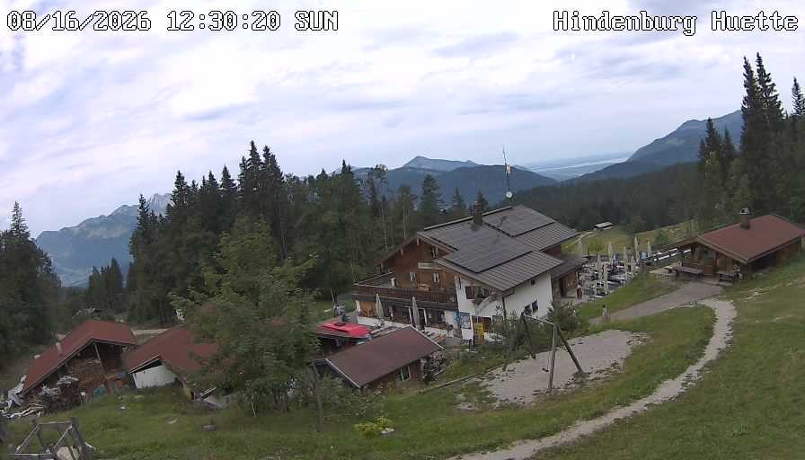 Archiv Foto Webcam Reit im Winkl: Hindenburghütte - Hemmersuppenalm