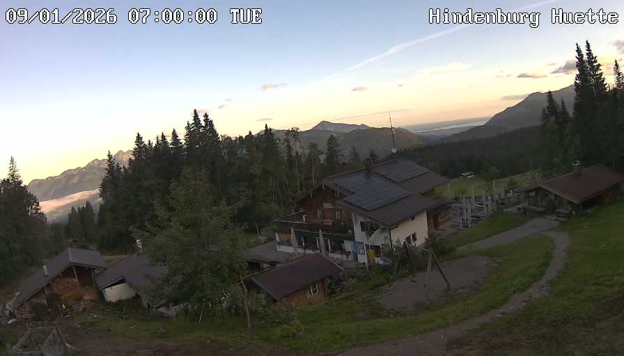 Archiv Foto Webcam Reit im Winkl: Hindenburghütte - Hemmersuppenalm