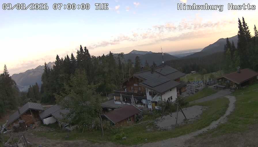Archiv Foto Webcam Reit im Winkl: Hindenburghütte - Hemmersuppenalm