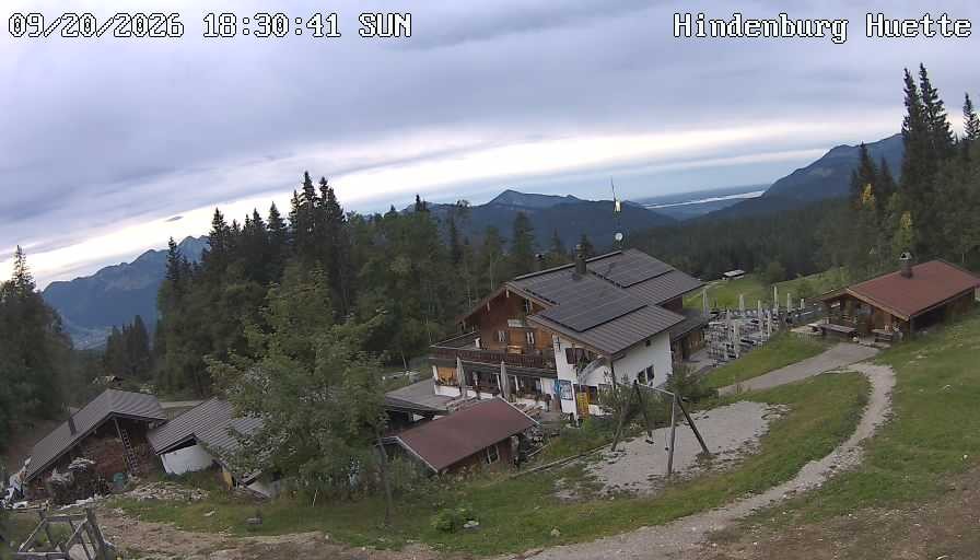 Archiv Foto Webcam Reit im Winkl: Hindenburghütte - Hemmersuppenalm