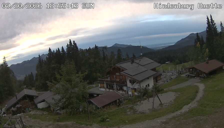 Archiv Foto Webcam Reit im Winkl: Hindenburghütte - Hemmersuppenalm