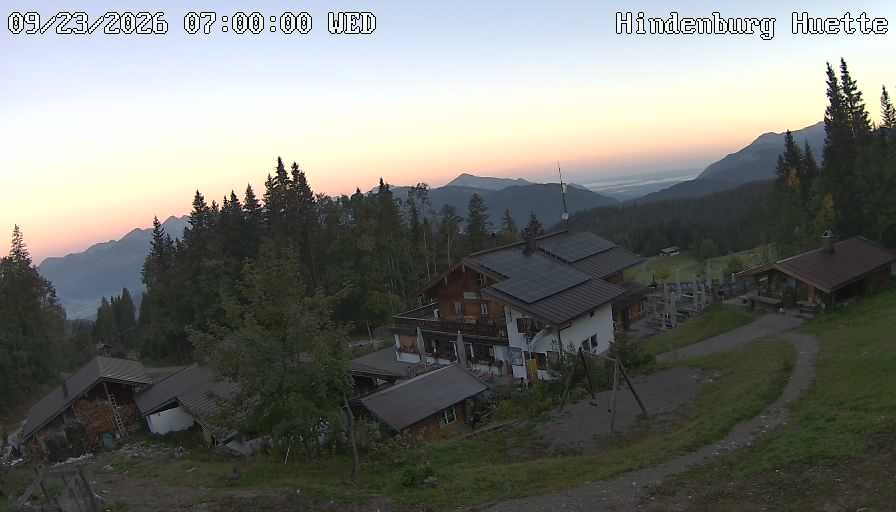 Archiv Foto Webcam Reit im Winkl: Hindenburghütte - Hemmersuppenalm