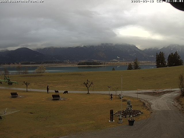 Archived image Webcam Rosshaupten: Salenberghof