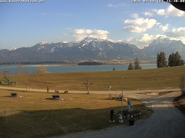 Archived image Webcam Rosshaupten: Salenberghof