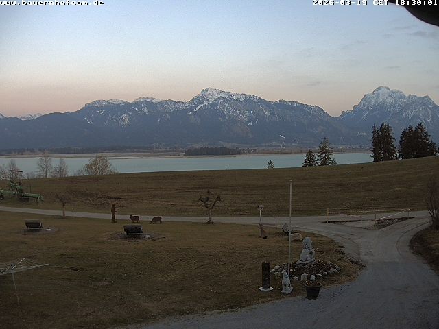 Archived image Webcam Rosshaupten: Salenberghof