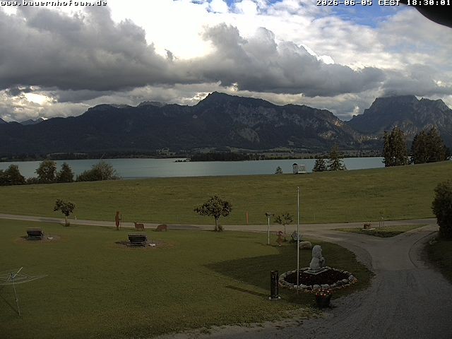 Archived image Webcam Rosshaupten: Salenberghof