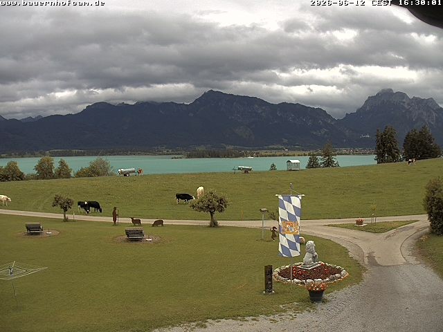 Archived image Webcam Rosshaupten: Salenberghof