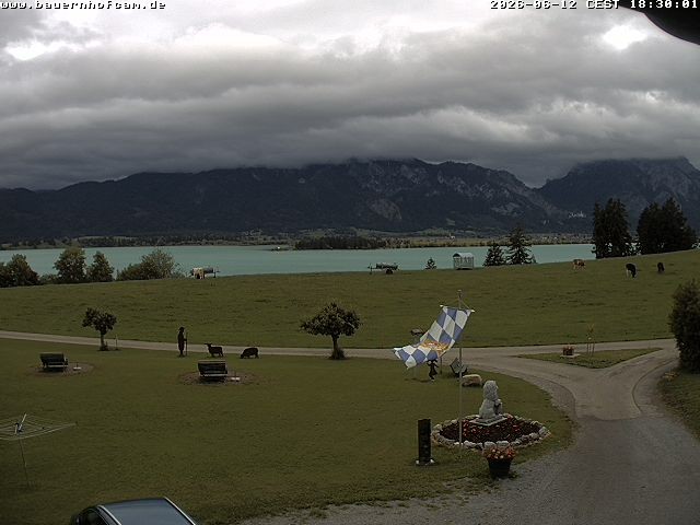 Archived image Webcam Rosshaupten: Salenberghof
