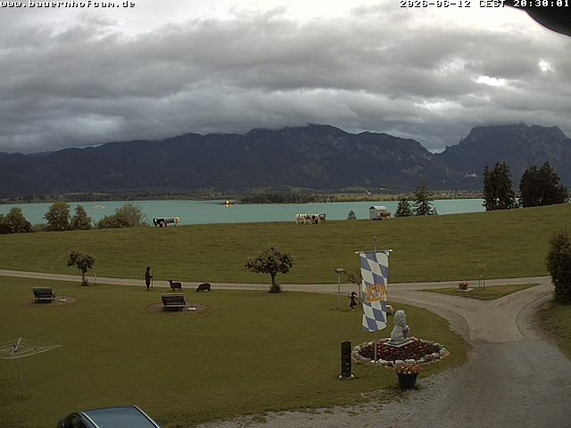 Archived image Webcam Rosshaupten: Salenberghof