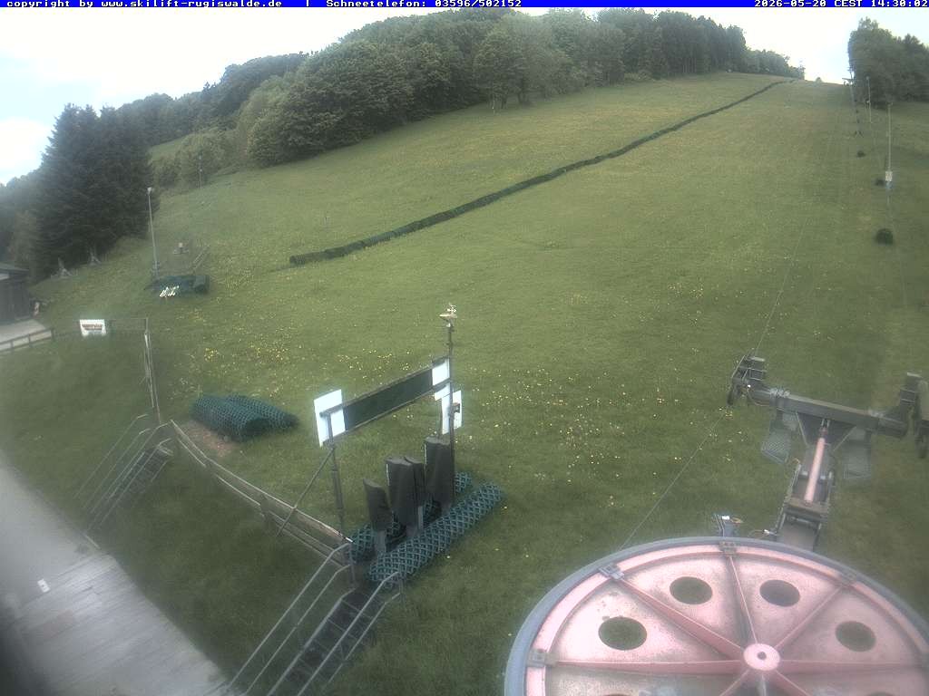 Archived image Webcam Slopes of Rugiswalde