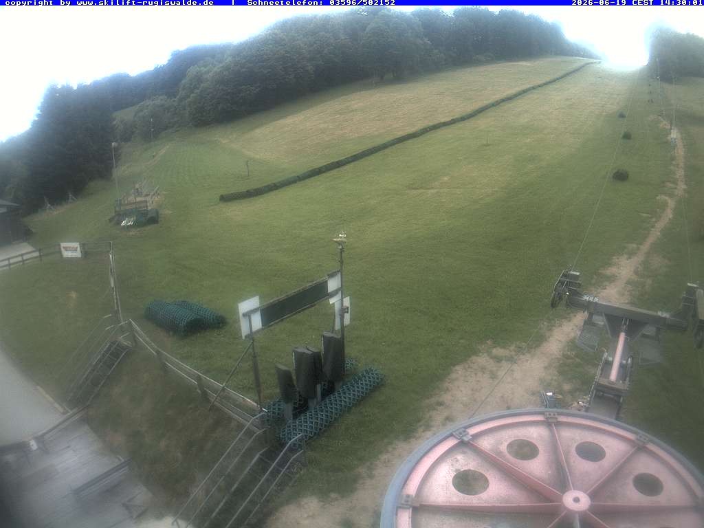 Archived image Webcam Slopes of Rugiswalde
