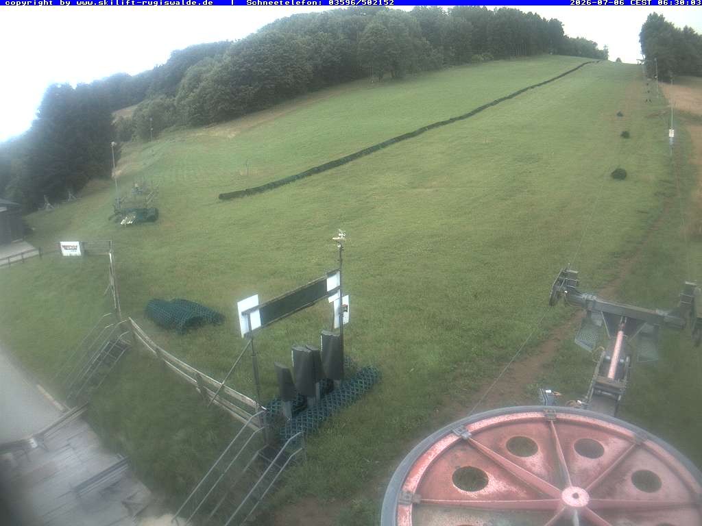 Archived image Webcam Slopes of Rugiswalde