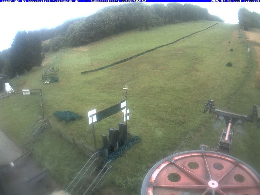 Archived image Webcam Slopes of Rugiswalde