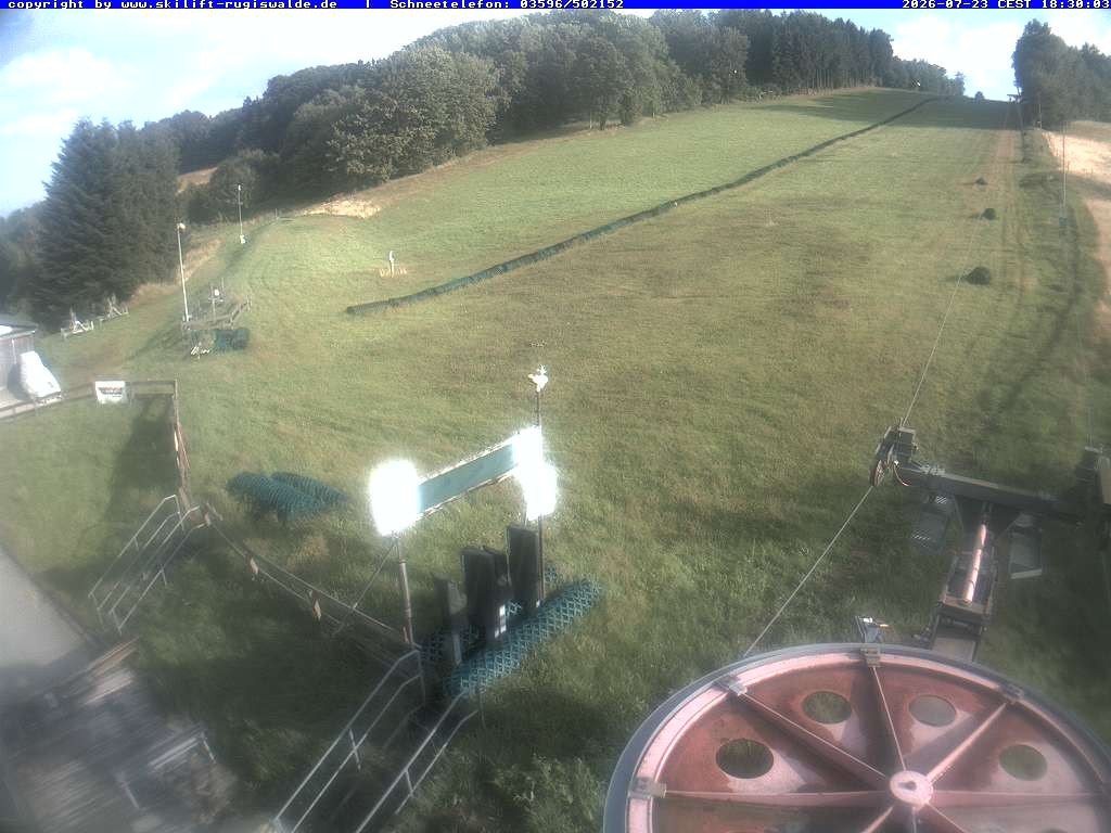Archived image Webcam Slopes of Rugiswalde
