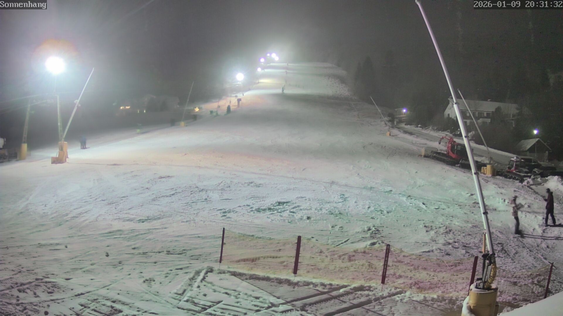 Archived image Webcam Schwalefeld slope