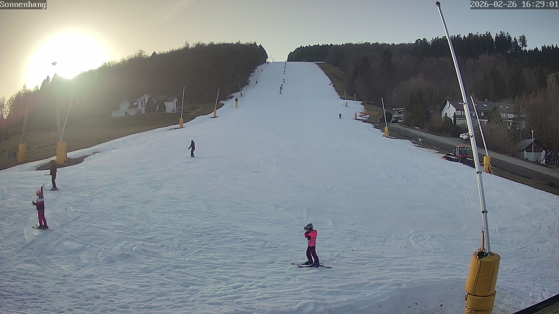 Archived image Webcam Schwalefeld slope