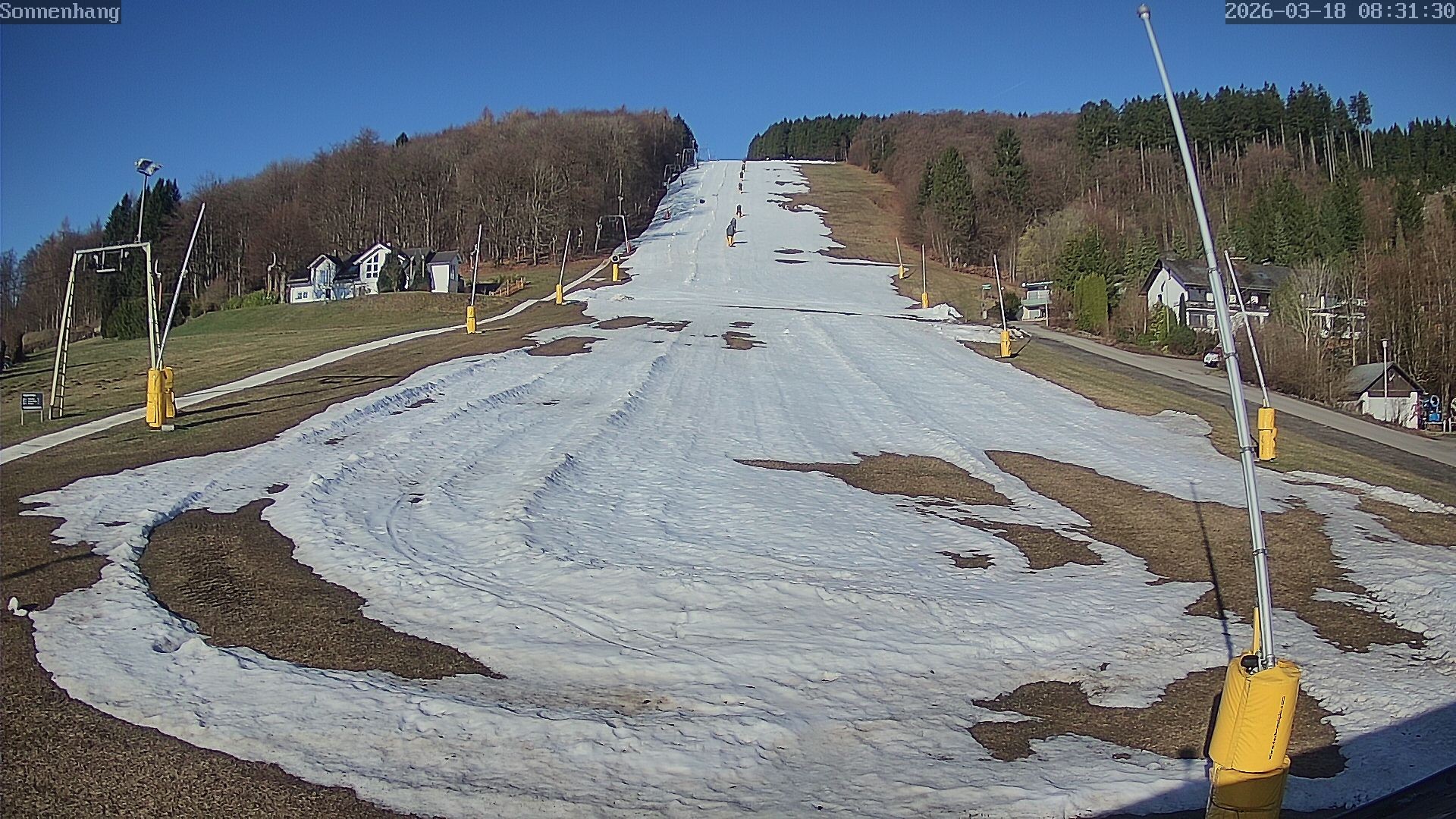 Archived image Webcam Schwalefeld slope