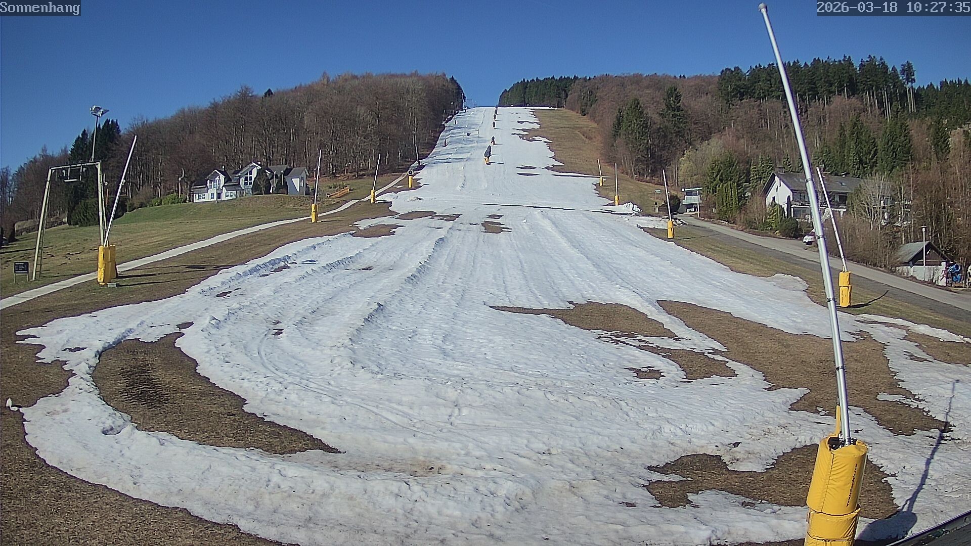 Archived image Webcam Schwalefeld slope