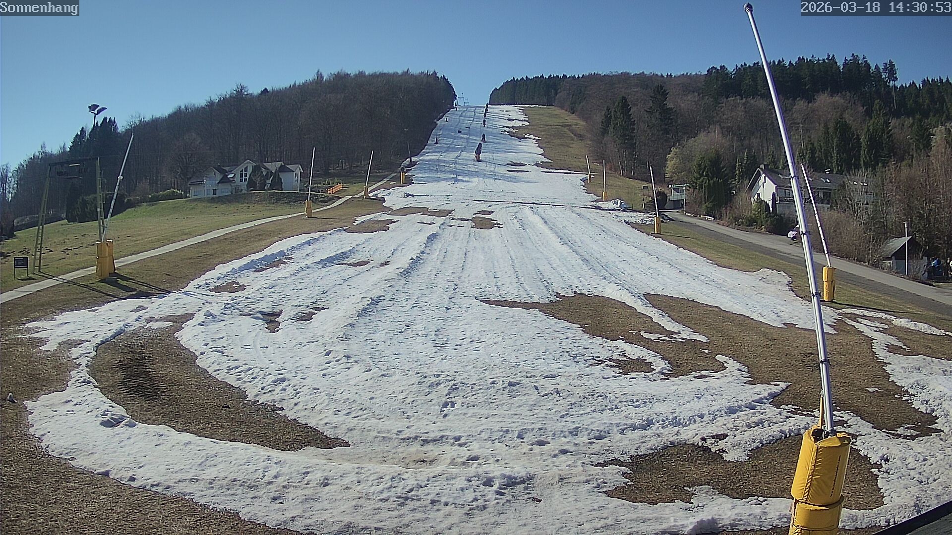 Archived image Webcam Schwalefeld slope