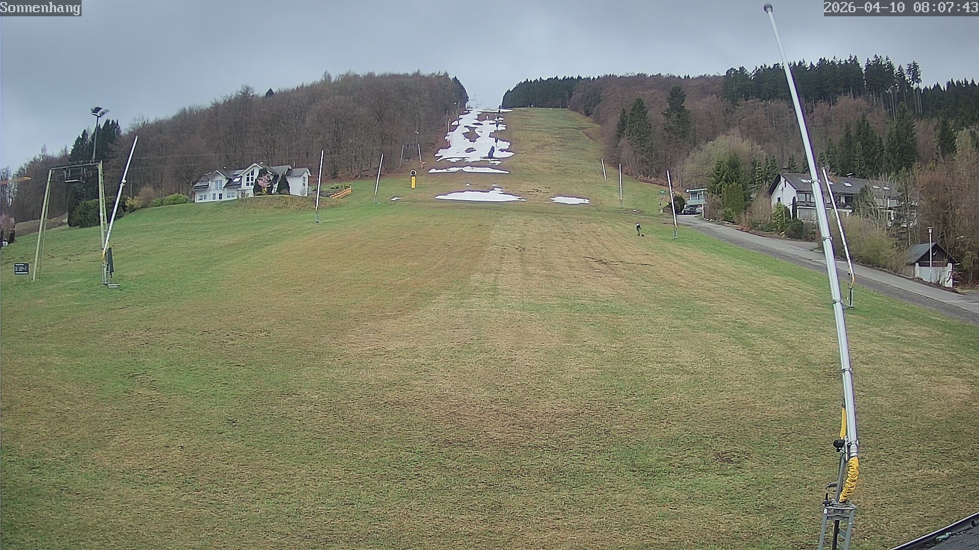 Archived image Webcam Schwalefeld slope