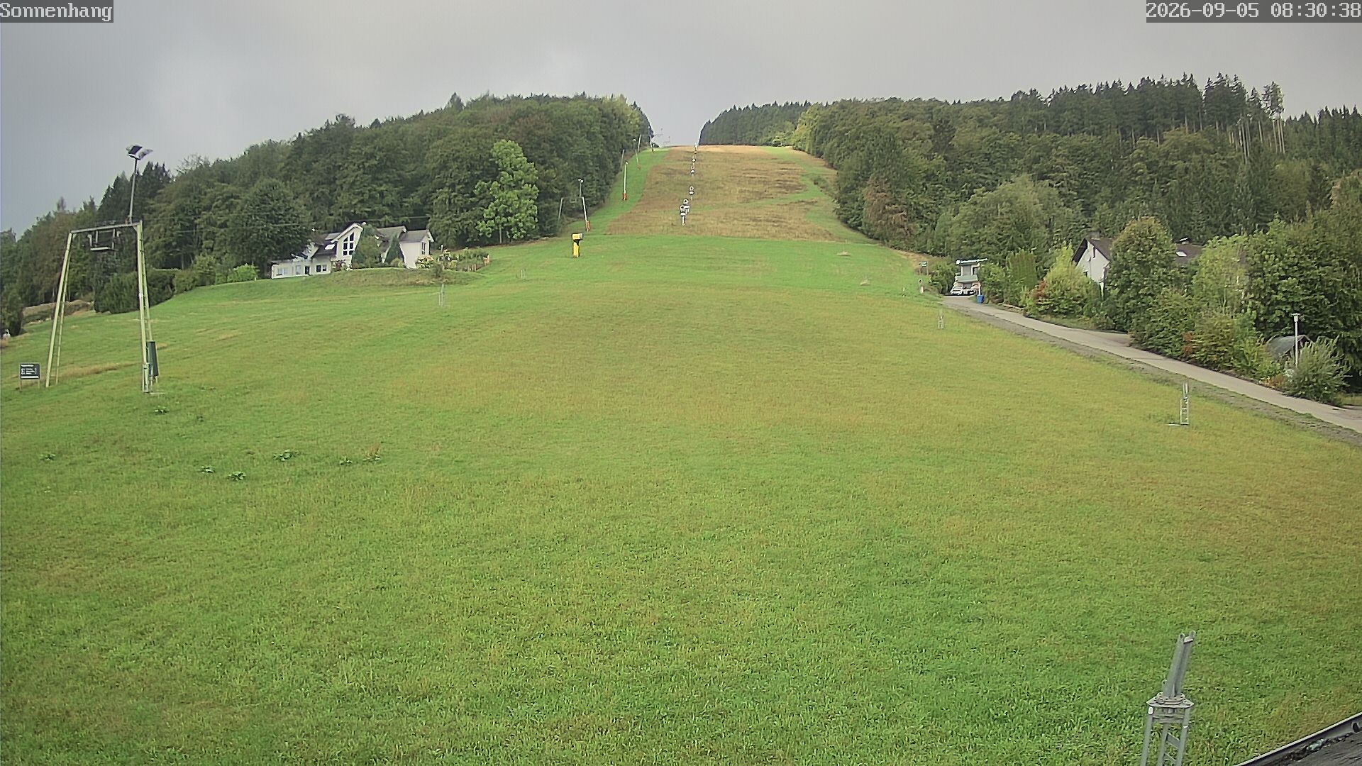 Archived image Webcam Schwalefeld slope