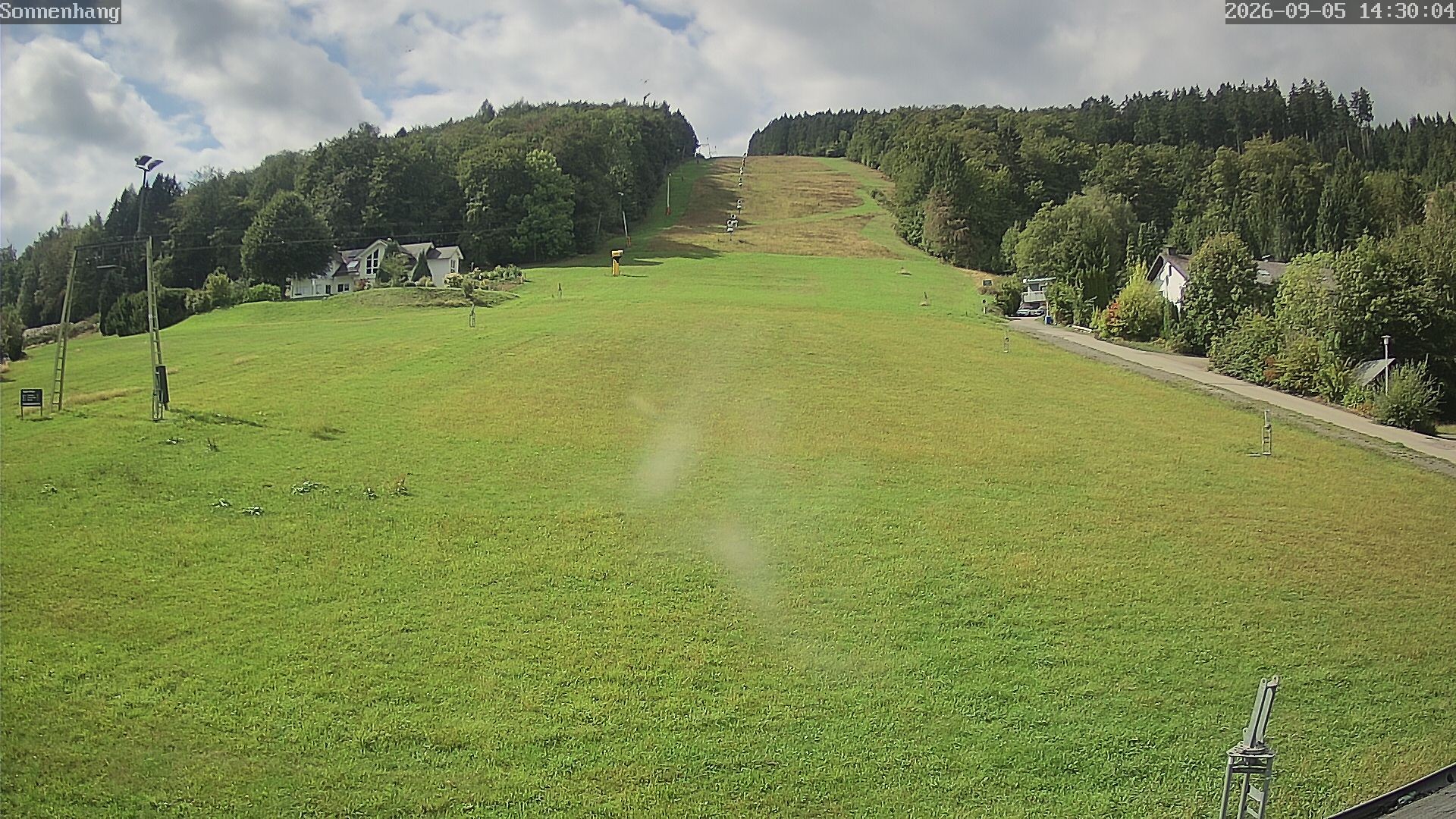 Archived image Webcam Schwalefeld slope