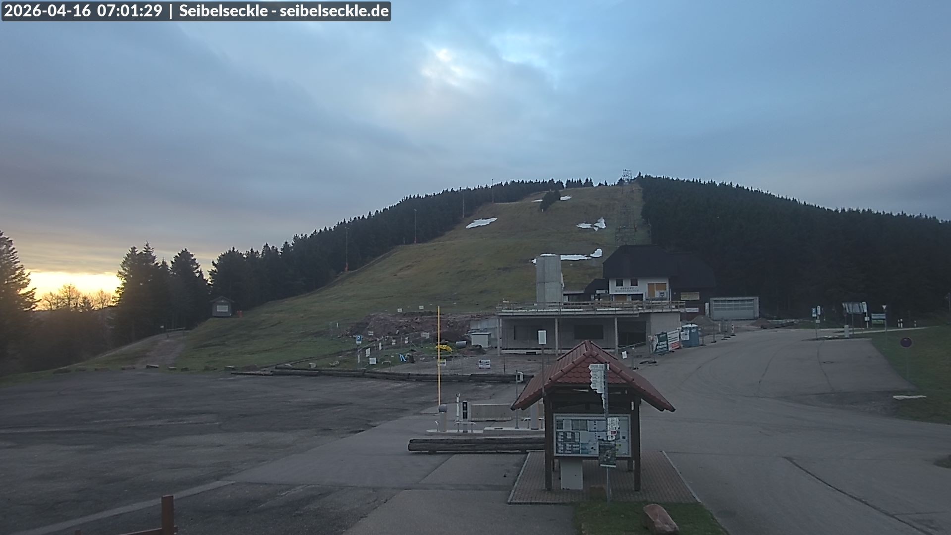 Archiv Foto Webcam Seibelseckle Blick auf die Piste
