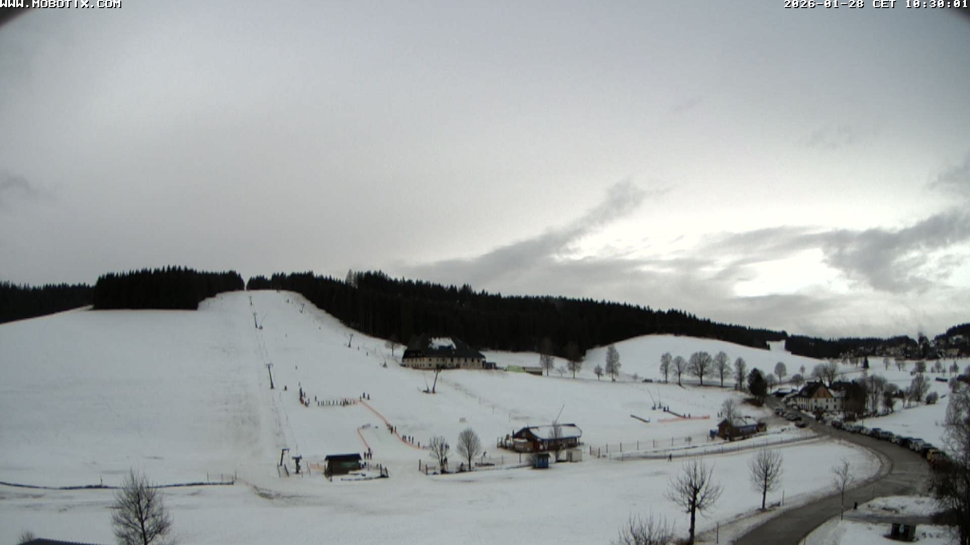 Archived image Webcam Schneeberg ski lift (Titisee)