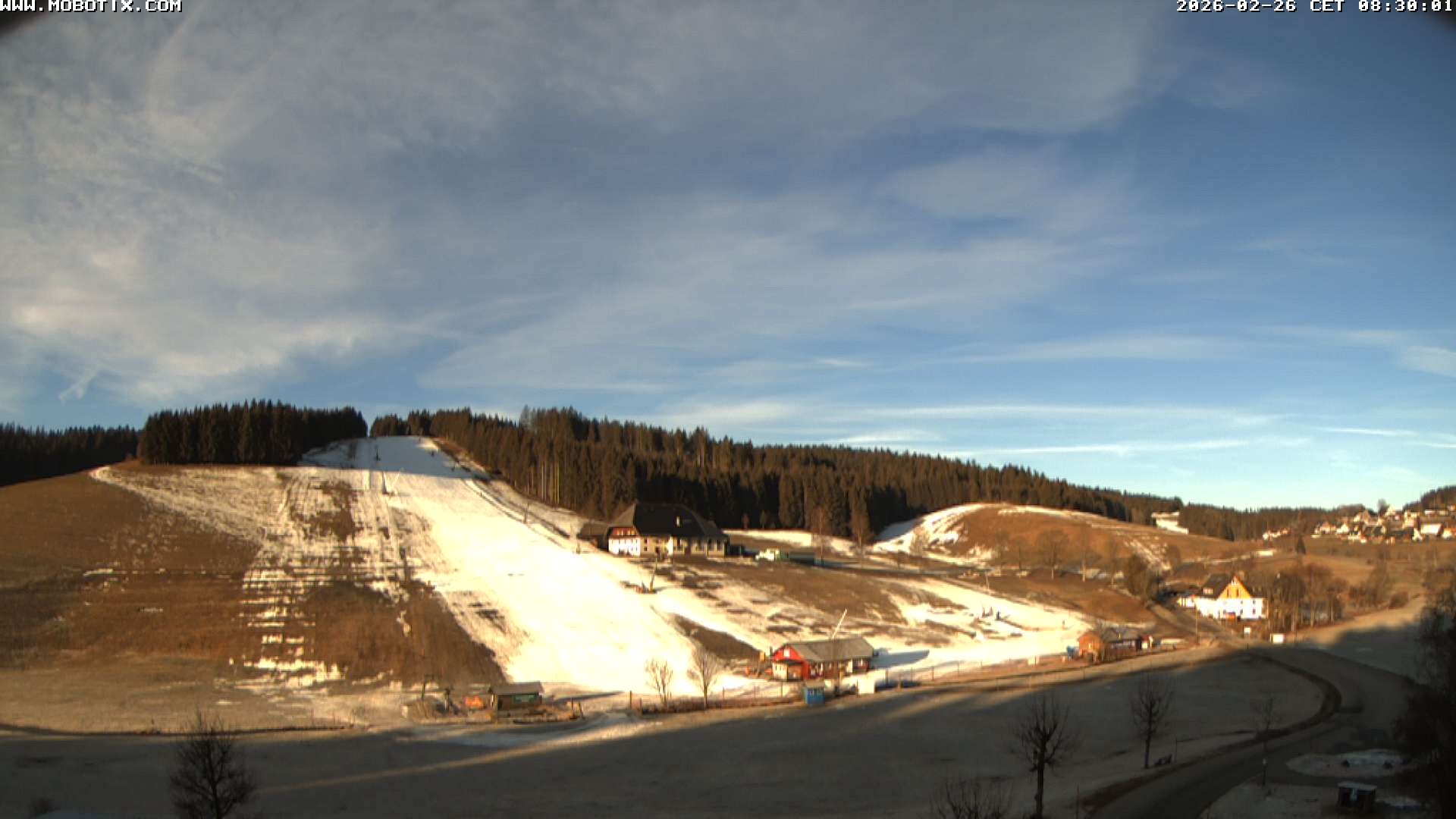 Archived image Webcam Schneeberg ski lift (Titisee)