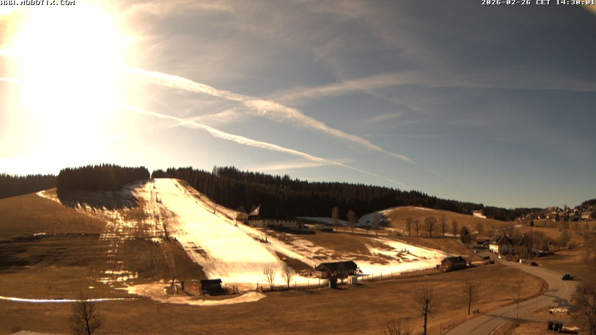 Archived image Webcam Schneeberg ski lift (Titisee)