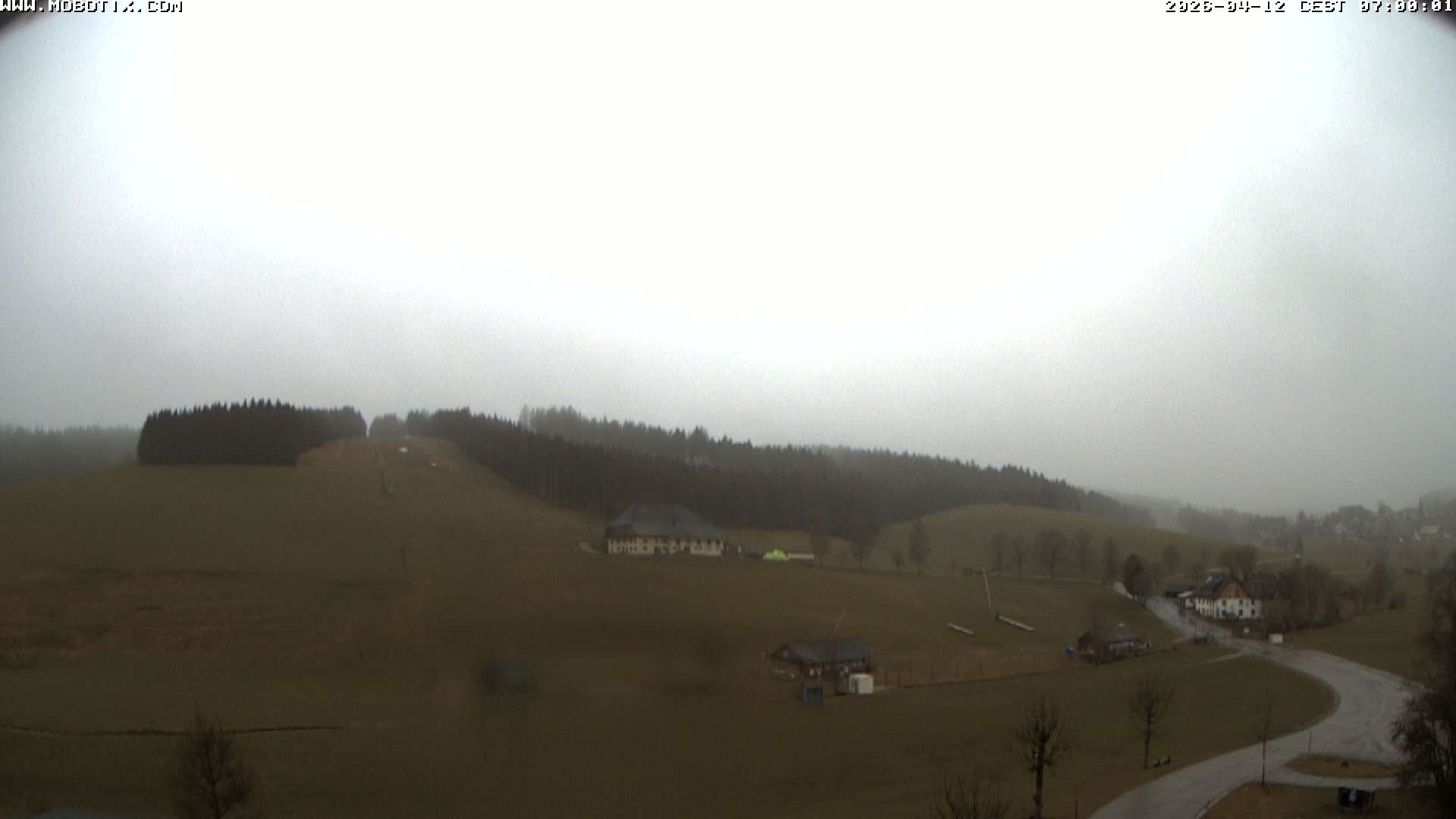 Archived image Webcam Schneeberg ski lift (Titisee)