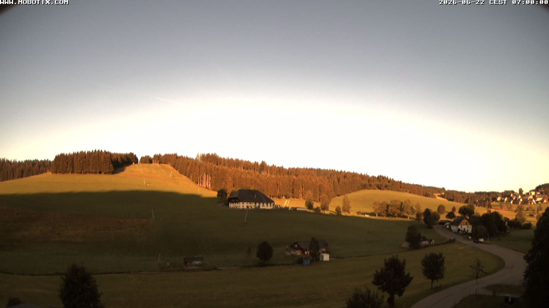 Archived image Webcam Schneeberg ski lift (Titisee)