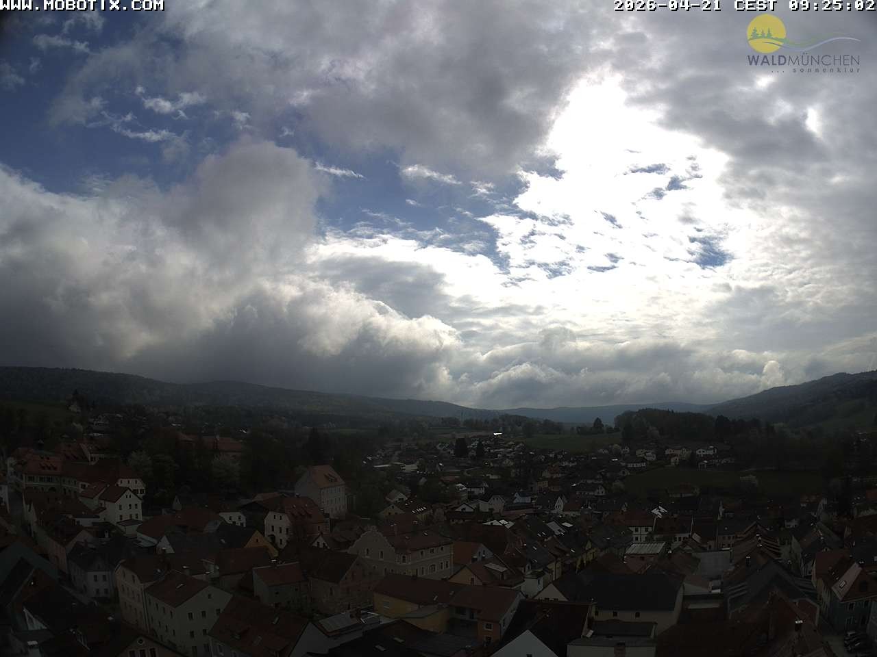 Archived image Webcam view from Waldmünchner spire