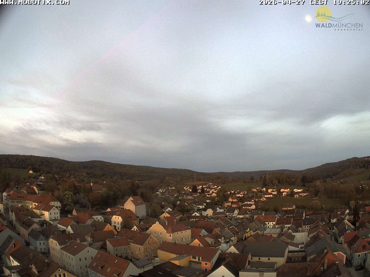 Archiv Foto Webcam Blick vom Waldmünchner Kirchturm