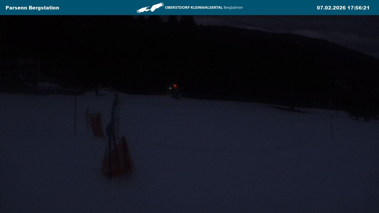 Archived image Webcam Parsenn upper station
