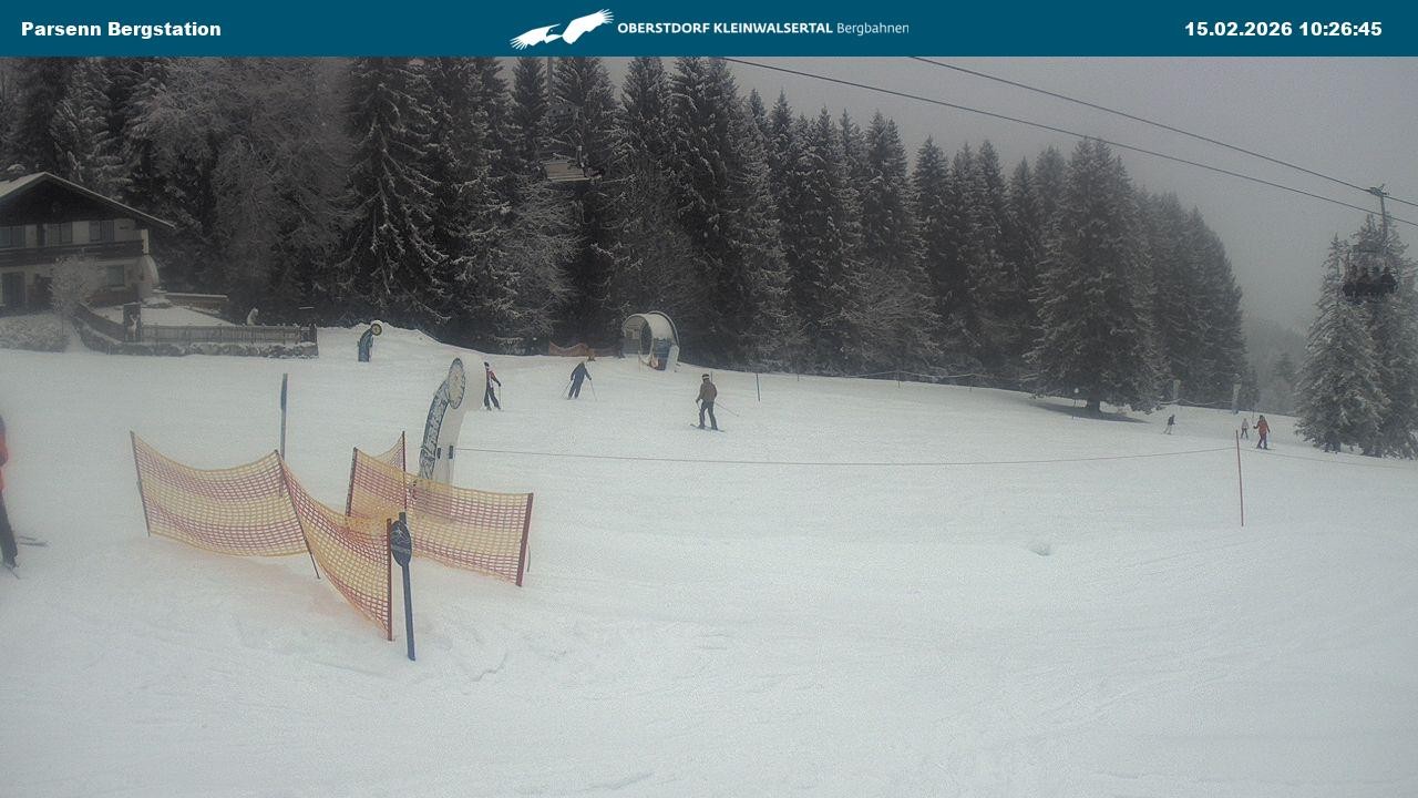 Archived image Webcam Parsenn upper station