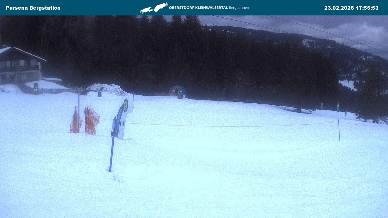 Archived image Webcam Parsenn upper station