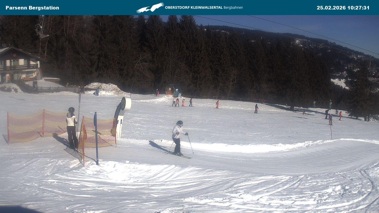 Archived image Webcam Parsenn upper station