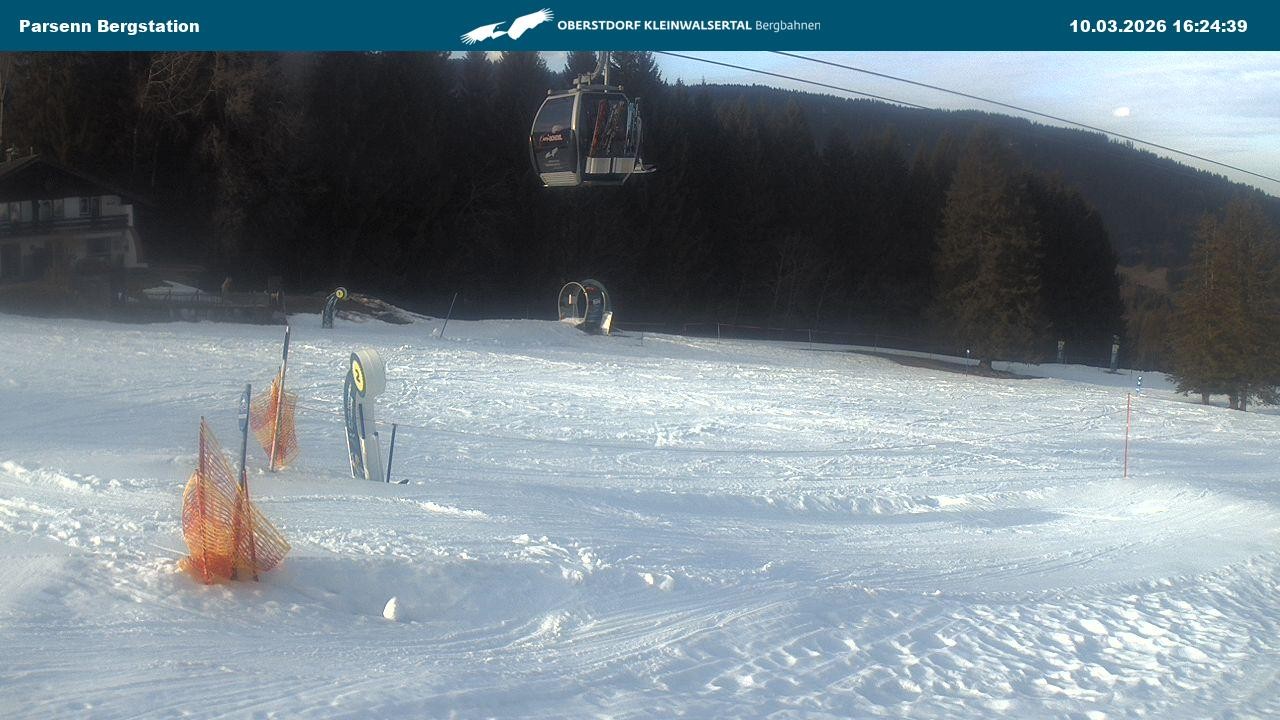 Archiv Foto Webcam Berstation Parsennbahn