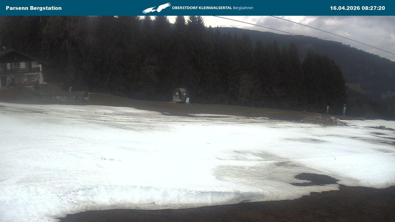 Archived image Webcam Parsenn upper station