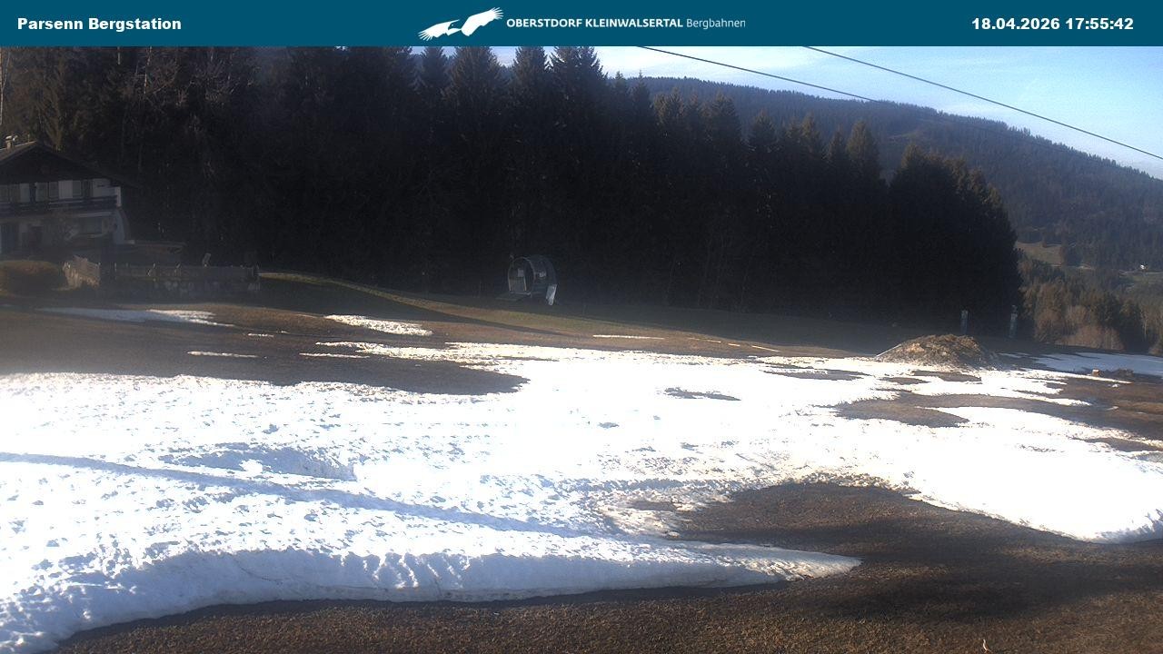 Archived image Webcam Parsenn upper station