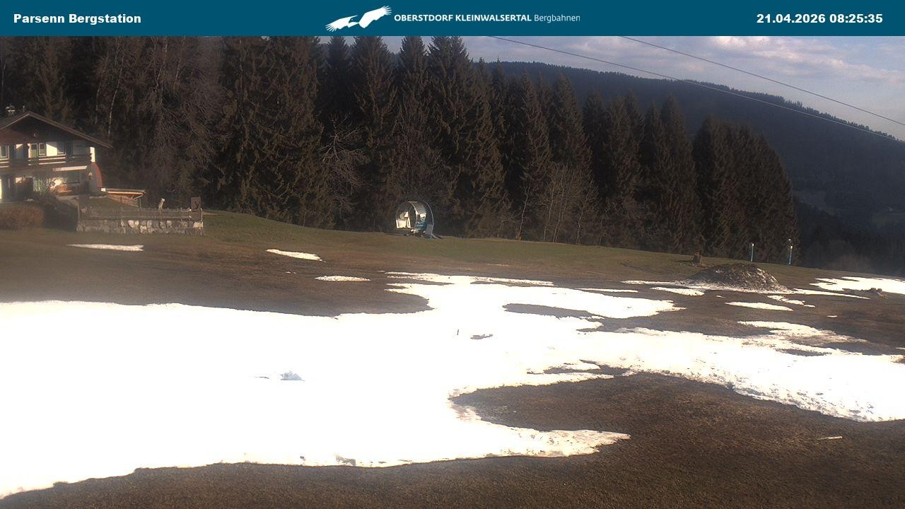 Archived image Webcam Parsenn upper station