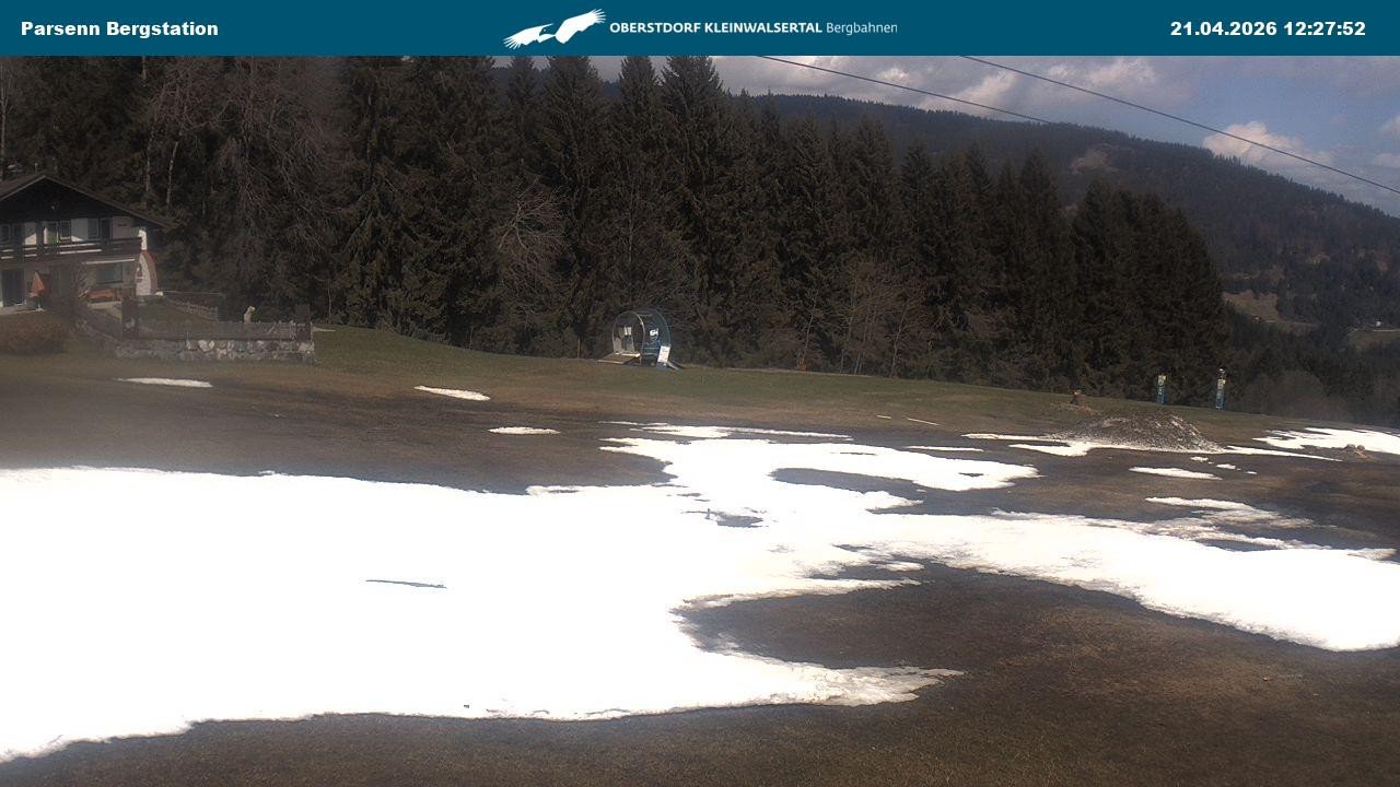 Archived image Webcam Parsenn upper station